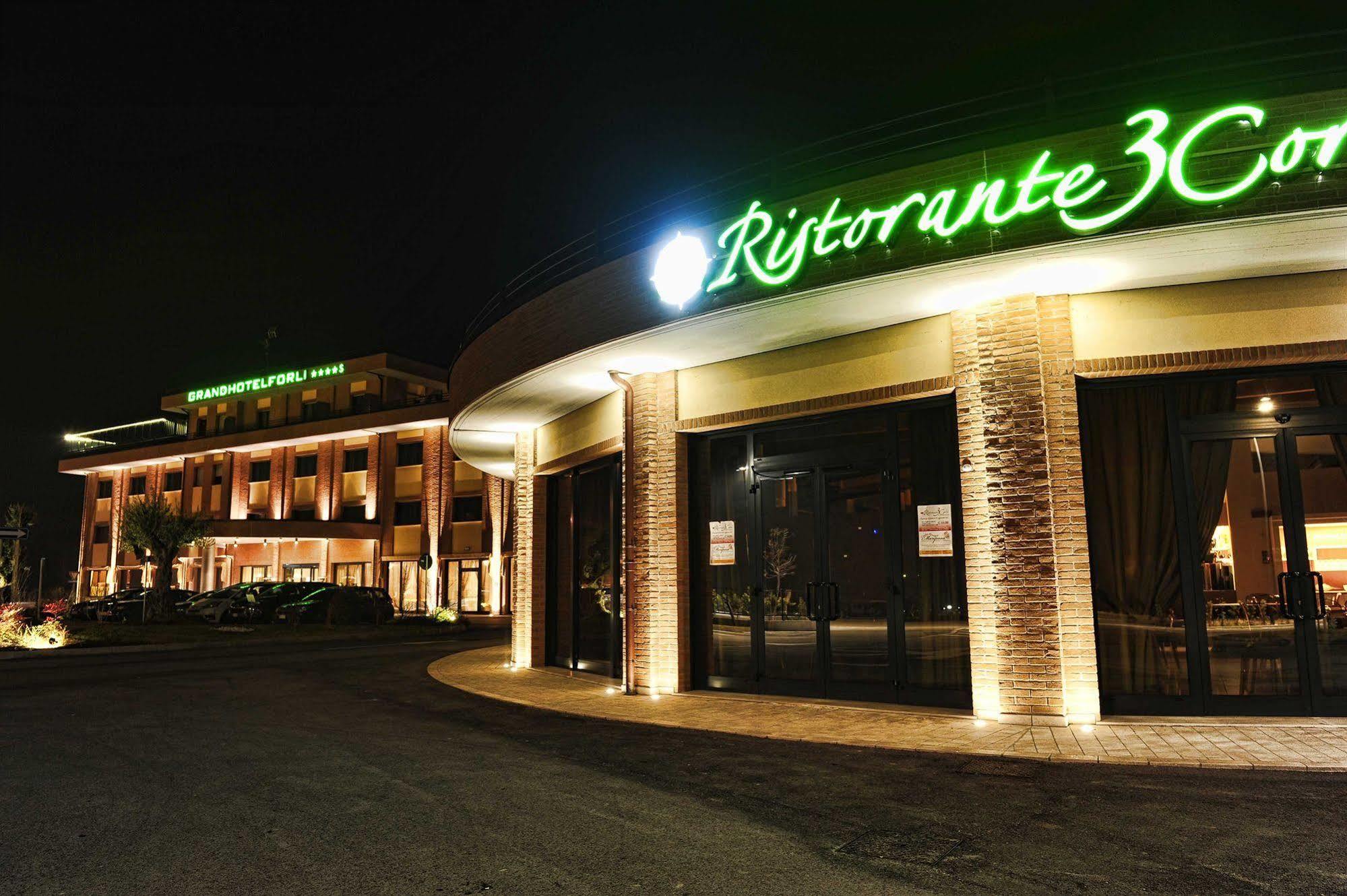 Grand Hotel Forlì Eksteriør bilde